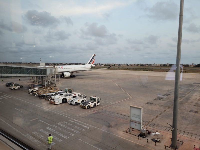 Togo - Flughafen Lom.jpg